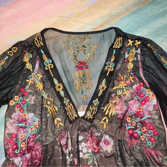 Wayward Fancies Graphic Embroidery Tulle Overlay Floral Print Crepe Empire Dress - Picture 3 of 10